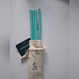 Grove Silicone Straw Set